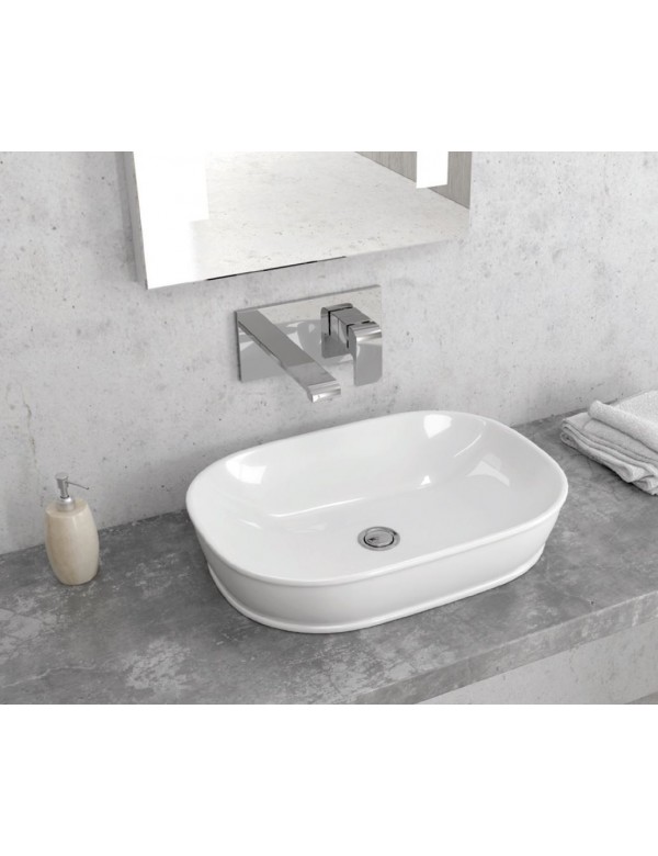 Vasque ovale sans trou à poser GENESIS sur un meuble de bain 37x52x10 cm