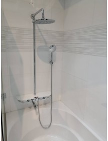 Colonne de douche murale MURRAY avec étagère 170 cm en solid surface