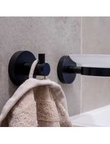 Porte-savon mural DARK en laiton noir et en verre DARK 11cm x 5,5cm x 12,9cm Porte-savon mural DARK en laiton noir et en verre DARK 11cm x 5,5cm x 12,9cm