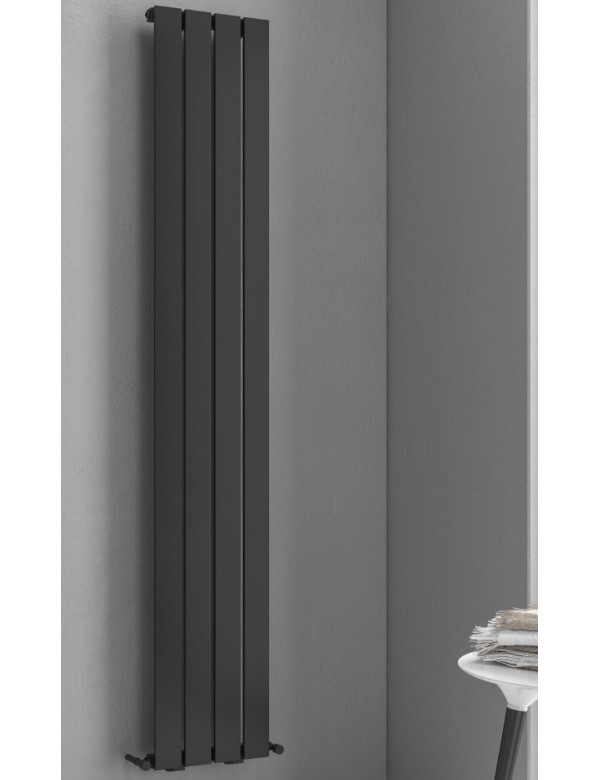 Radiateur design vertical MARCELLO 31x180 cm en chrome noir mat Radiateur design vertical MARCELLO 31x180 cm en chrome noir mat