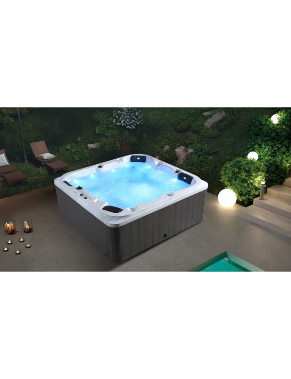 SPA TOPAZE 33 jets 5 places 220x210x83 cm