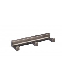 Patère triple rétro NIL en laiton métal gris 16x4,2x2,1 cm