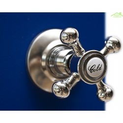 Douche de piscine solaire ULTRAMARINE, douche extérieure 40L