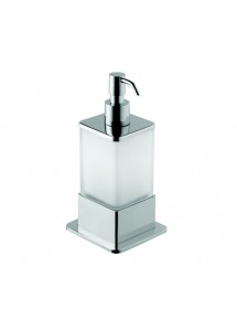 Distributeur de savon liquide en verre pose libre PLAZA 8x8x16,5 cm Distributeur de savon liquide en verre pose libre PLAZA 8x8x16,5 cm