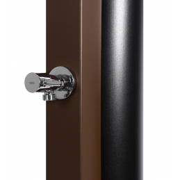 Douche de piscine solaire Marron Rustique avec rince pieds 40L