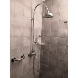 Colonne de douche LABE avec douchette laiton chromé et poignée en céramique H.111cm